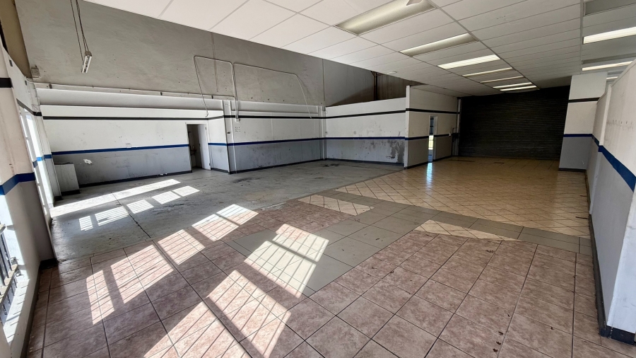 To Let commercial Property for Rent in Knysna Central Western Cape